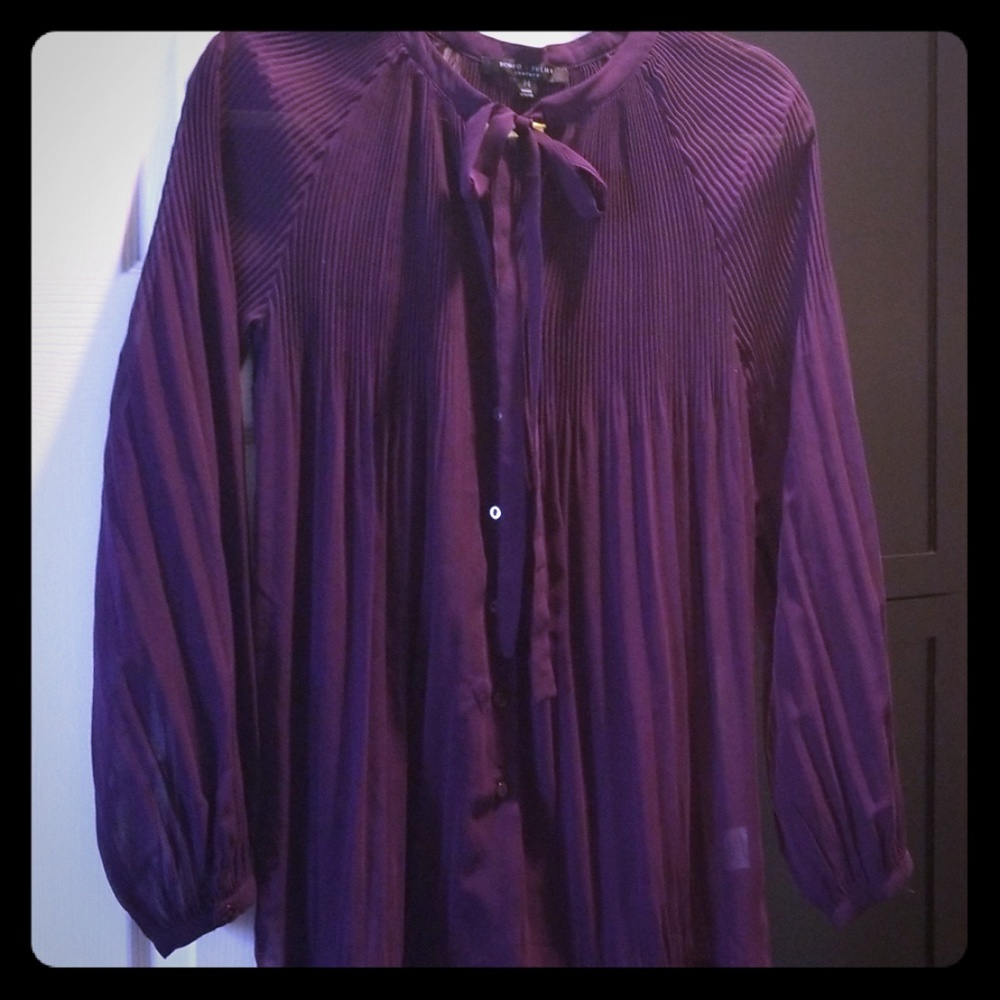 Long sleeve button up blouse